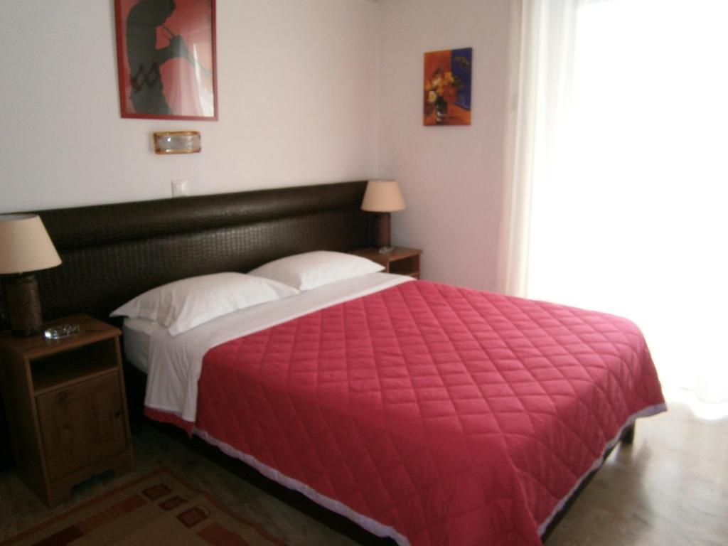 Antonios Rooms Ακράτα Δωμάτιο φωτογραφία