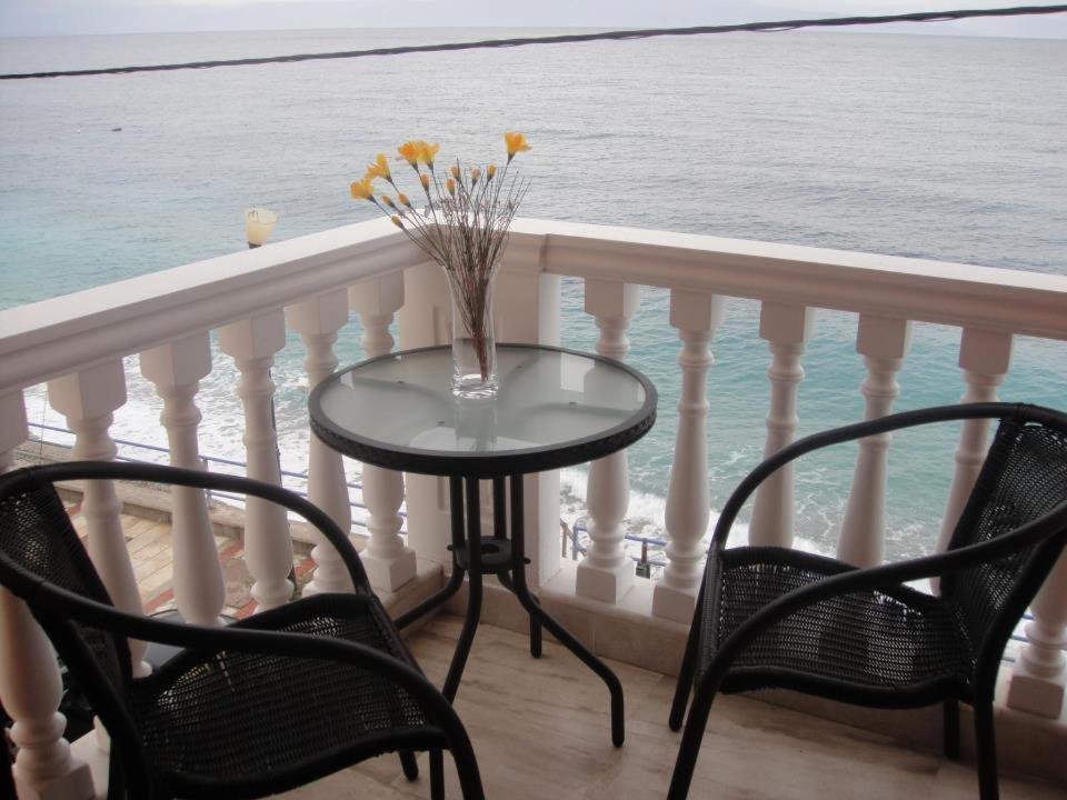 Antonios Rooms Ακράτα Δωμάτιο φωτογραφία