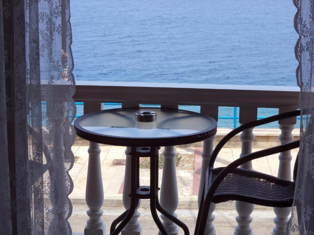 Antonios Rooms Ακράτα Εξωτερικό φωτογραφία